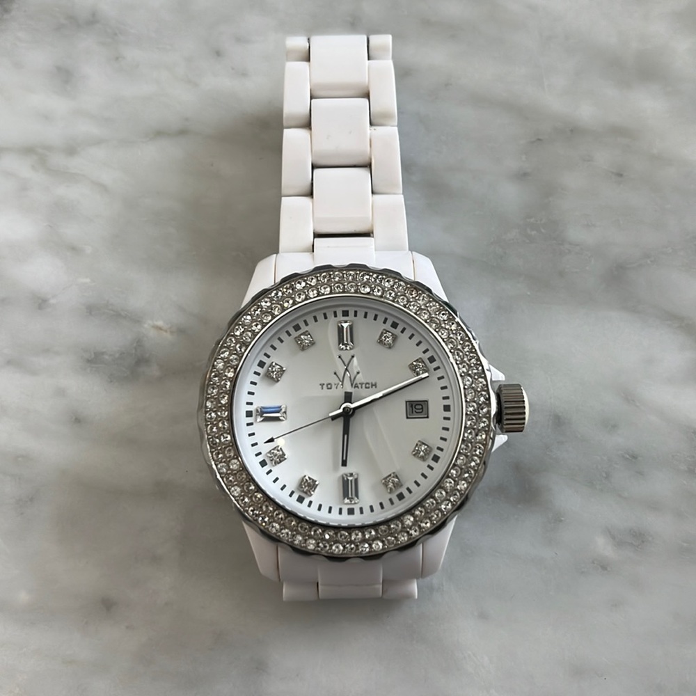 Toy white ceramic watch